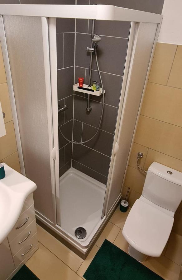 Ferienwohnung Am Waldsee Mit Schwimmbad Gernsbach Kültér fotó